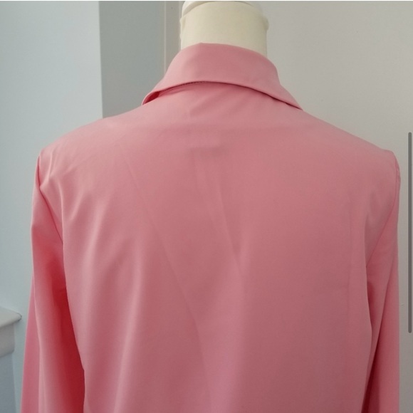 Classic Button Front Blouse - Picture 3 of 7